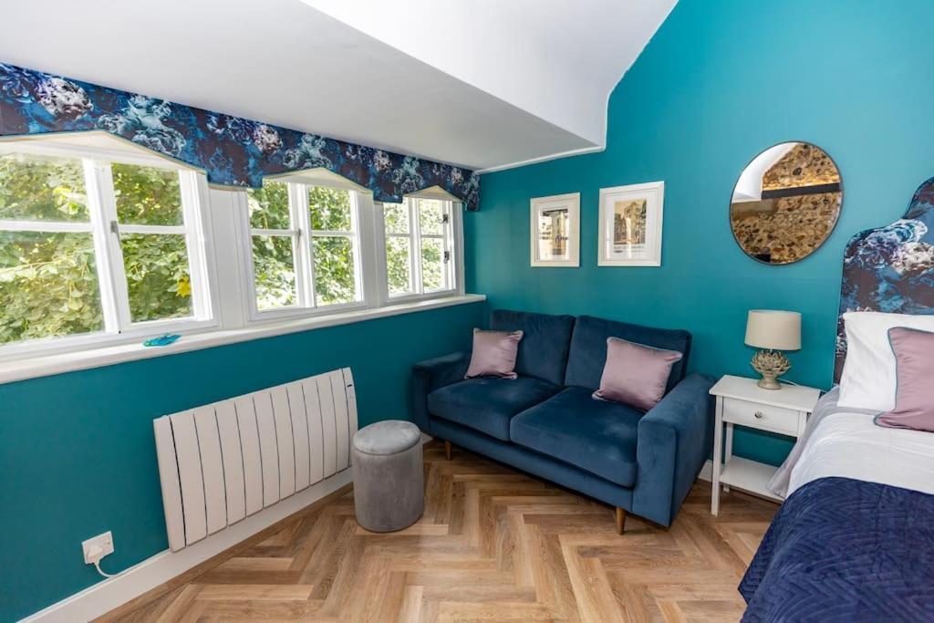 Central Medieval Grid Unique Home With Gated Parking Bury St. Edmunds 외부 사진